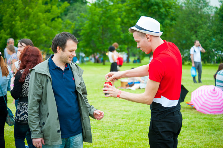 cocacola ejemplo marketing guerrilla cocacola ejemplo marketing guerrilla