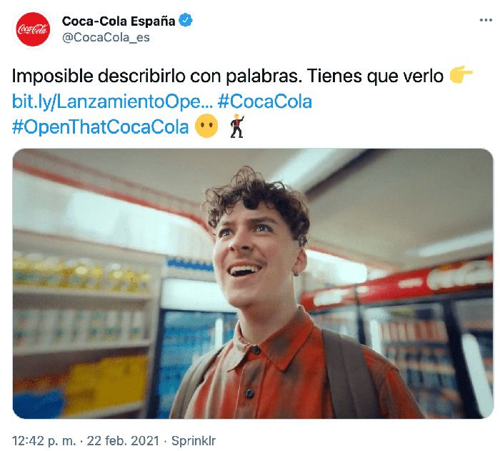 ejemplo cocacola twitter