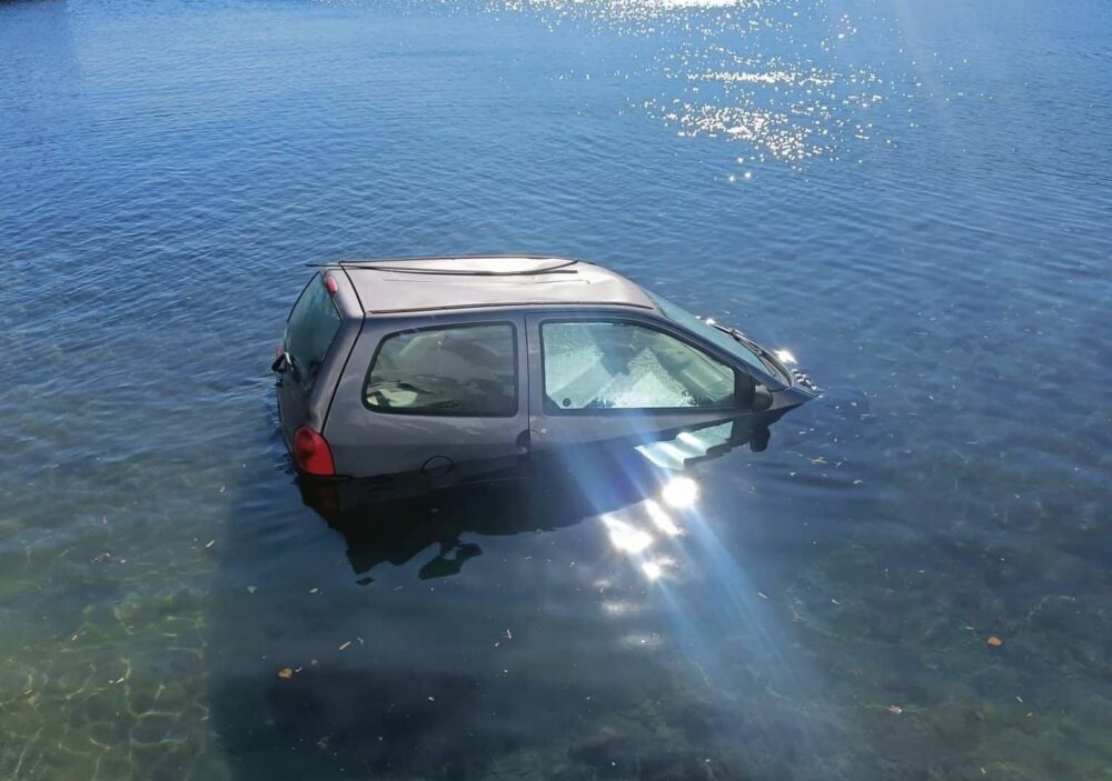 twingo hundido shakira